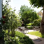 2t Artgenossen Hotel