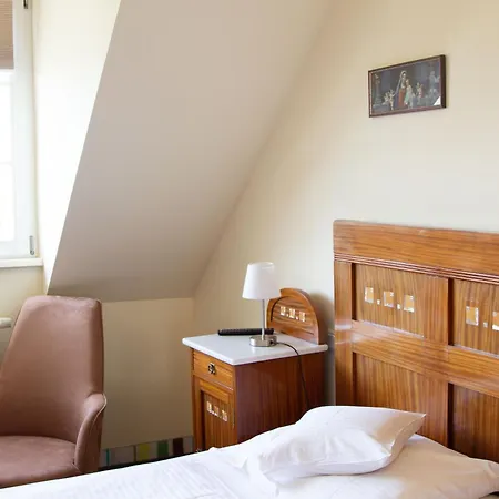 2t Artgenossen Lindlar