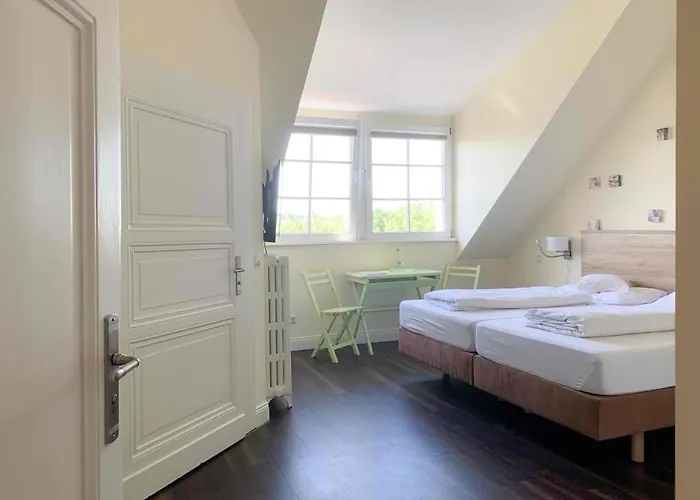 2t Artgenossen Szálloda