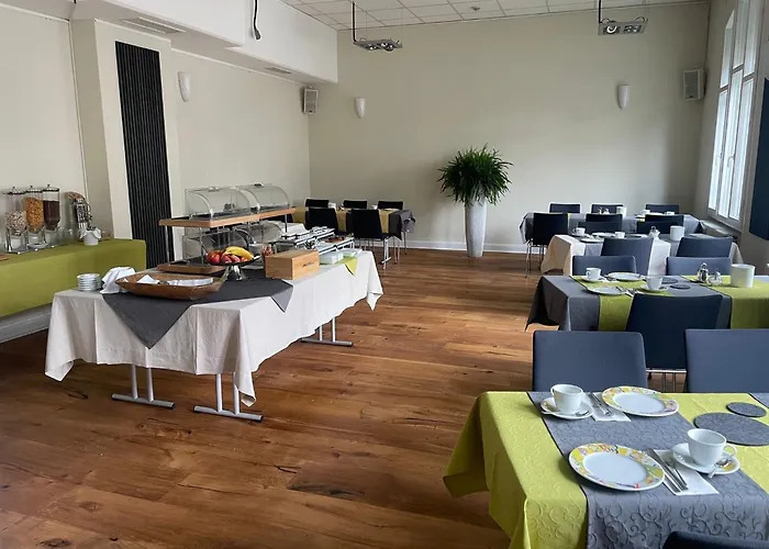 2t Artgenossen Hotel Lindlar